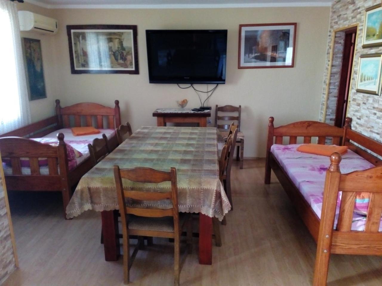 Apartment "Mislav" Ґорні Карин Екстер'єр фото
